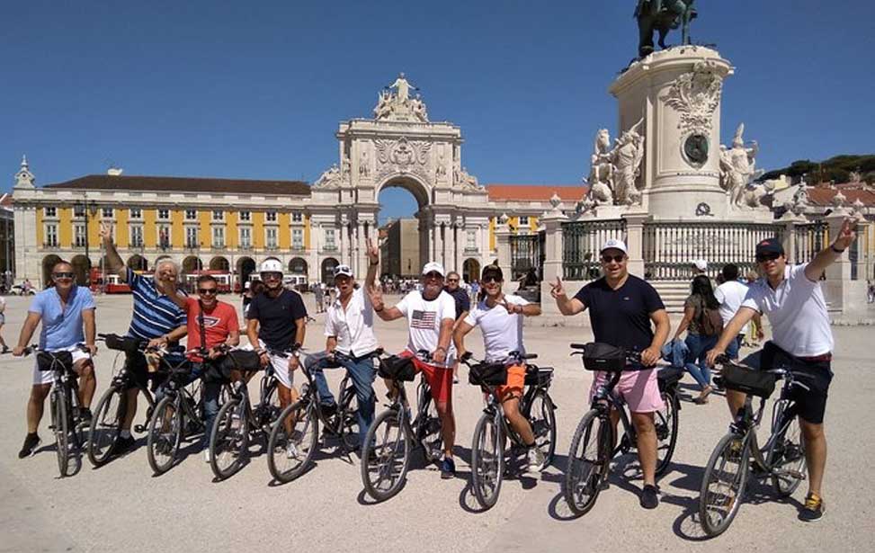 E-Bike 3hr private Belém Guided Tour