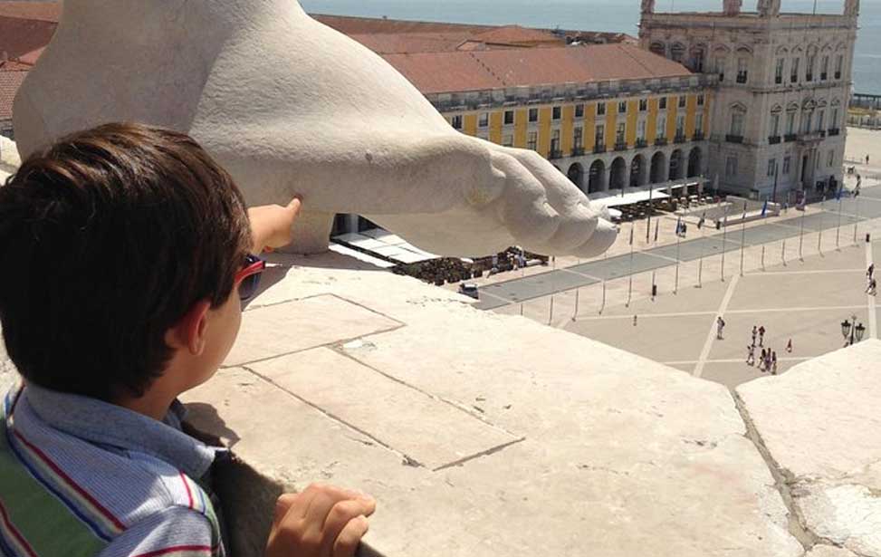 Family Tour: Essential Lisbon