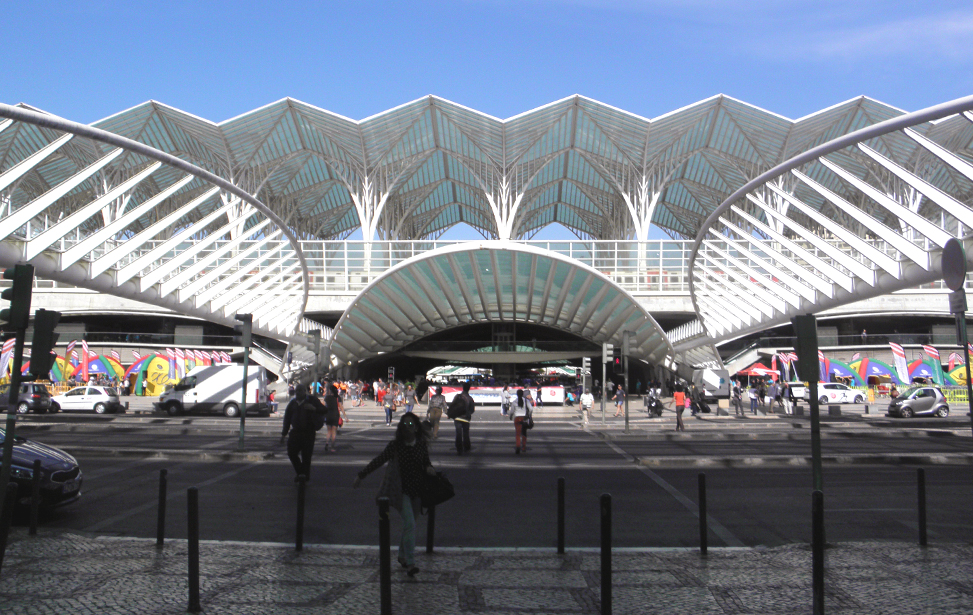 Gare do Oriente & Vasco da Gamma shopping Centre