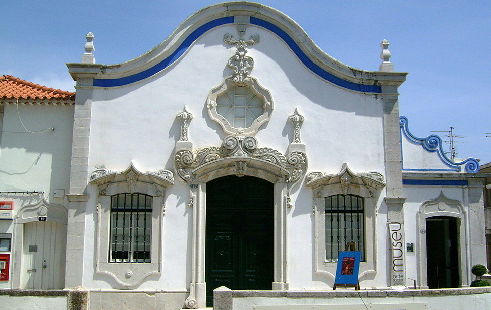 Sesimbra Old Town