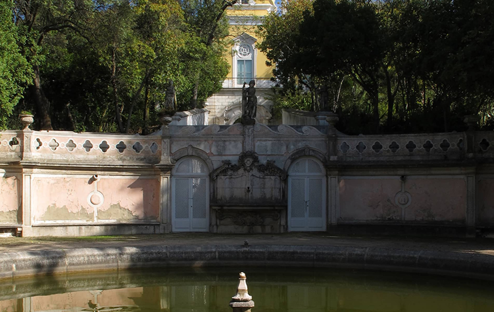 Park of Necessidades (Tapada das Necessidades)